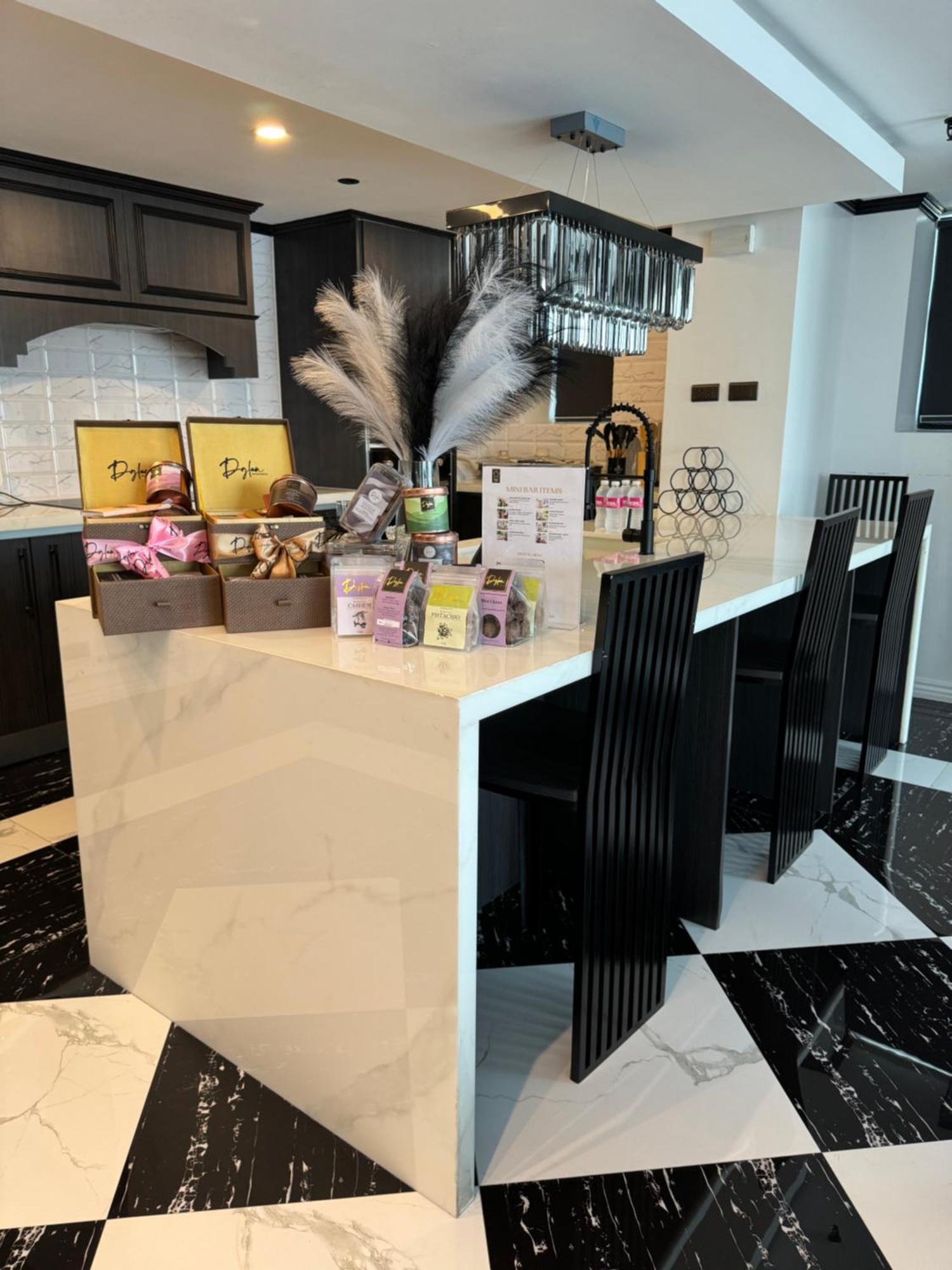 Makati Isabela Luxury Apartment Manila Bagian luar foto