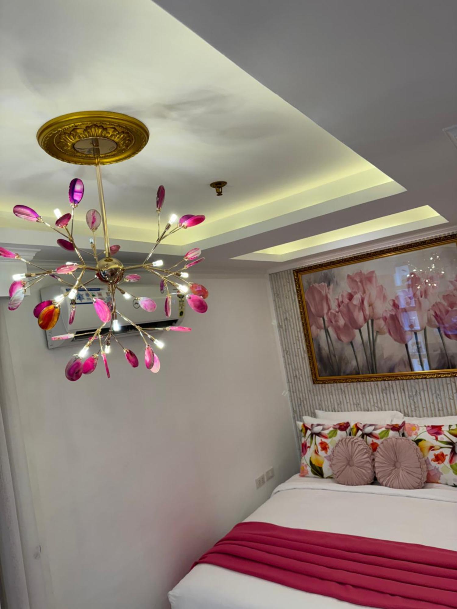 Makati Isabela Luxury Apartment Manila Bagian luar foto