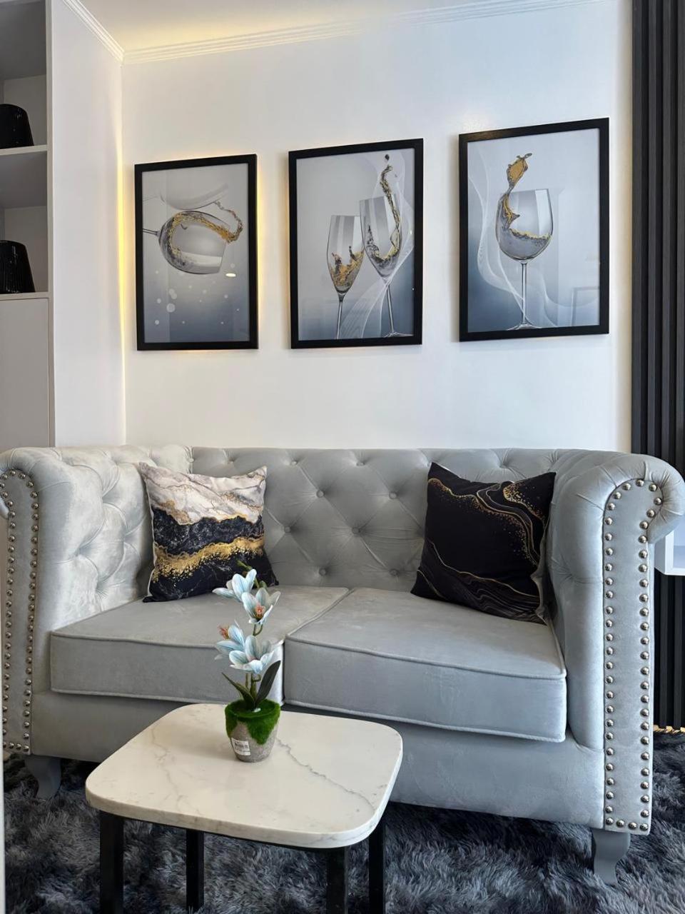 Makati Isabela Luxury Apartment Manila Bagian luar foto